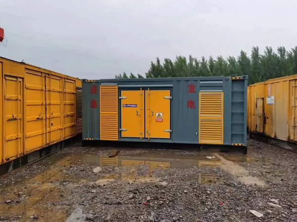 寿宁柴油发电机如何判断干式空气滤清器是否需要更换？